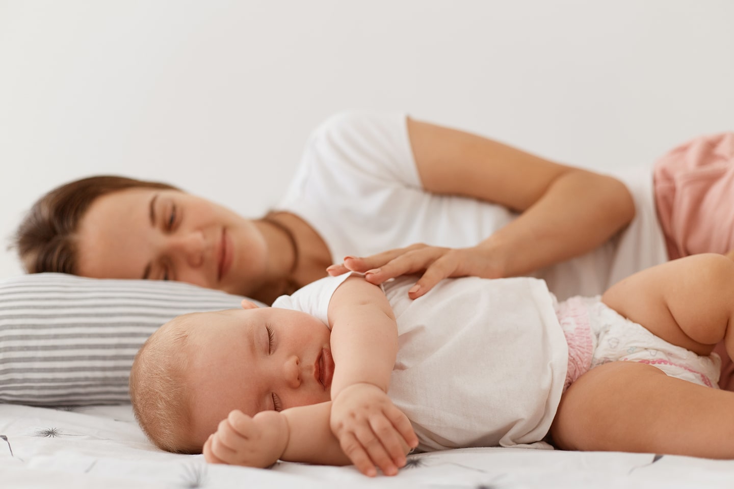 What is the Importance of Sleep Training in 5-24 Month Babies?